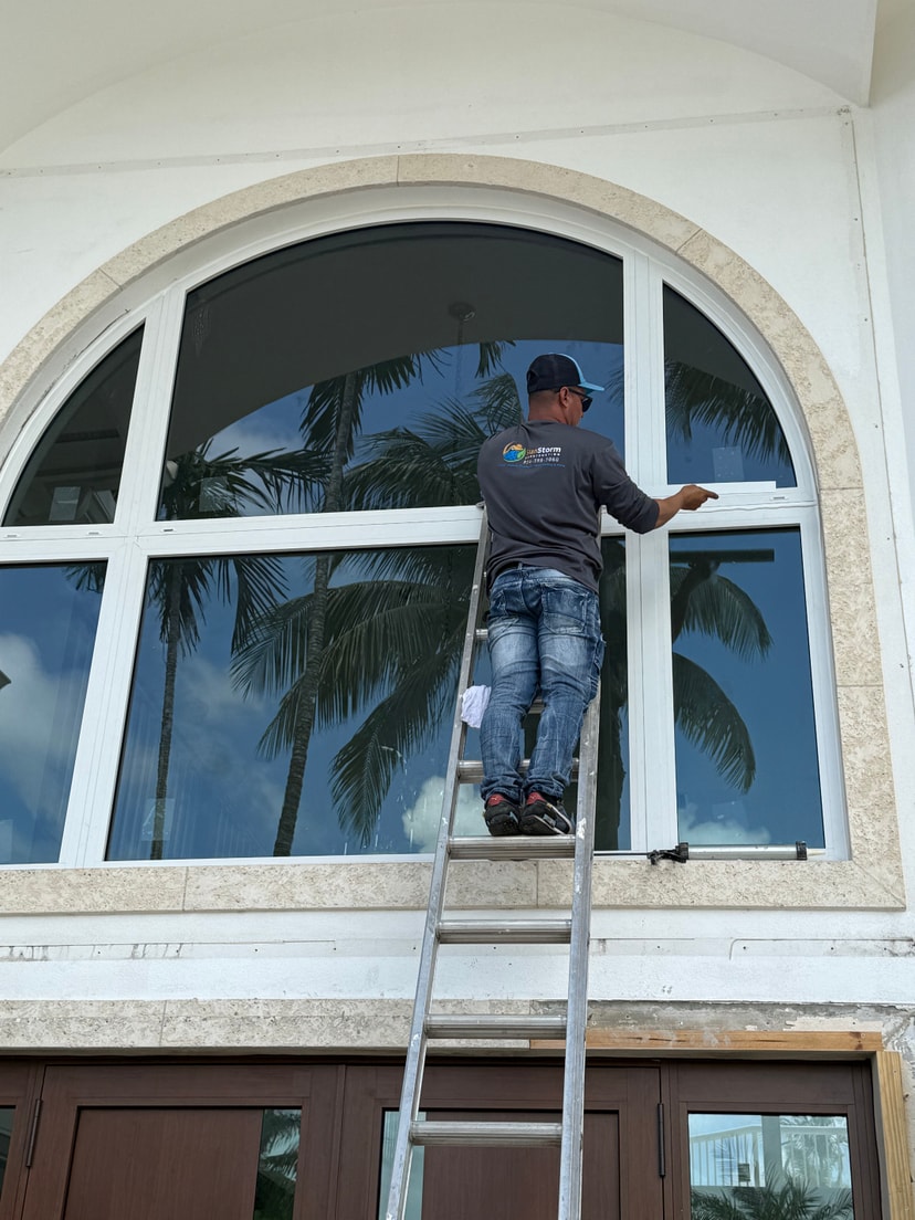 Fixed impact window — Lido Dr, Fort Lauderdale
