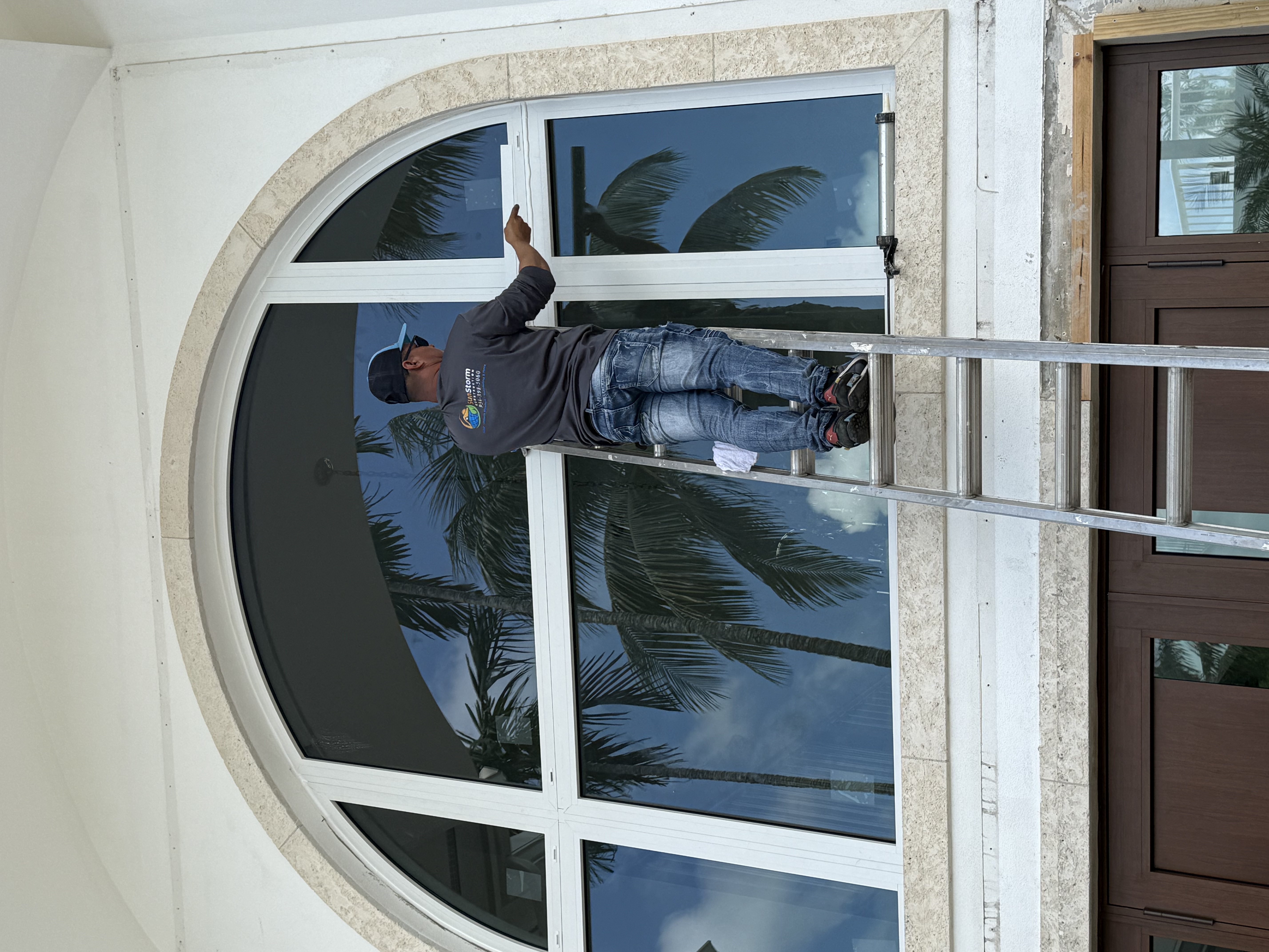 Fixed impact window — Lido Dr, Fort Lauderdale